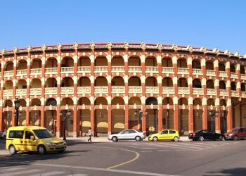 La Diputación de Zaragoza publica el nuevo pliego para la plaza de toros de Zaragoza: rechazo y críticas desde el sector taurino