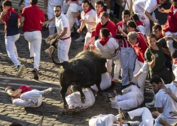 Jandilla pone el broche final a los Sanfermines 2026 con un encierro muy peligroso que deja dos corneados en Pamplona