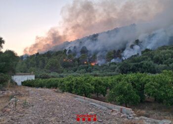 La Vall d’Uixó aplaza el inicio de Les Penyes en Festes y los festejos programados por el terrible incendio de la Serra d’Espadà