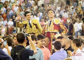 VÍDEO | Pablo Aguado borda el toreo y cuaja una de las grandes faenas de su carrera en El Puerto de Santa María; Puerta Grande junto a Roca Rey
