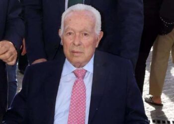 Curro Romero ingresado de nuevo en el hospital por una nueva neumonía: su evolución en las últimas horas es favorable