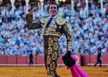 VÍDEO | Talavante corta la única oreja en la decepcionante corrida del Puerto de San Lorenzo en Sevilla